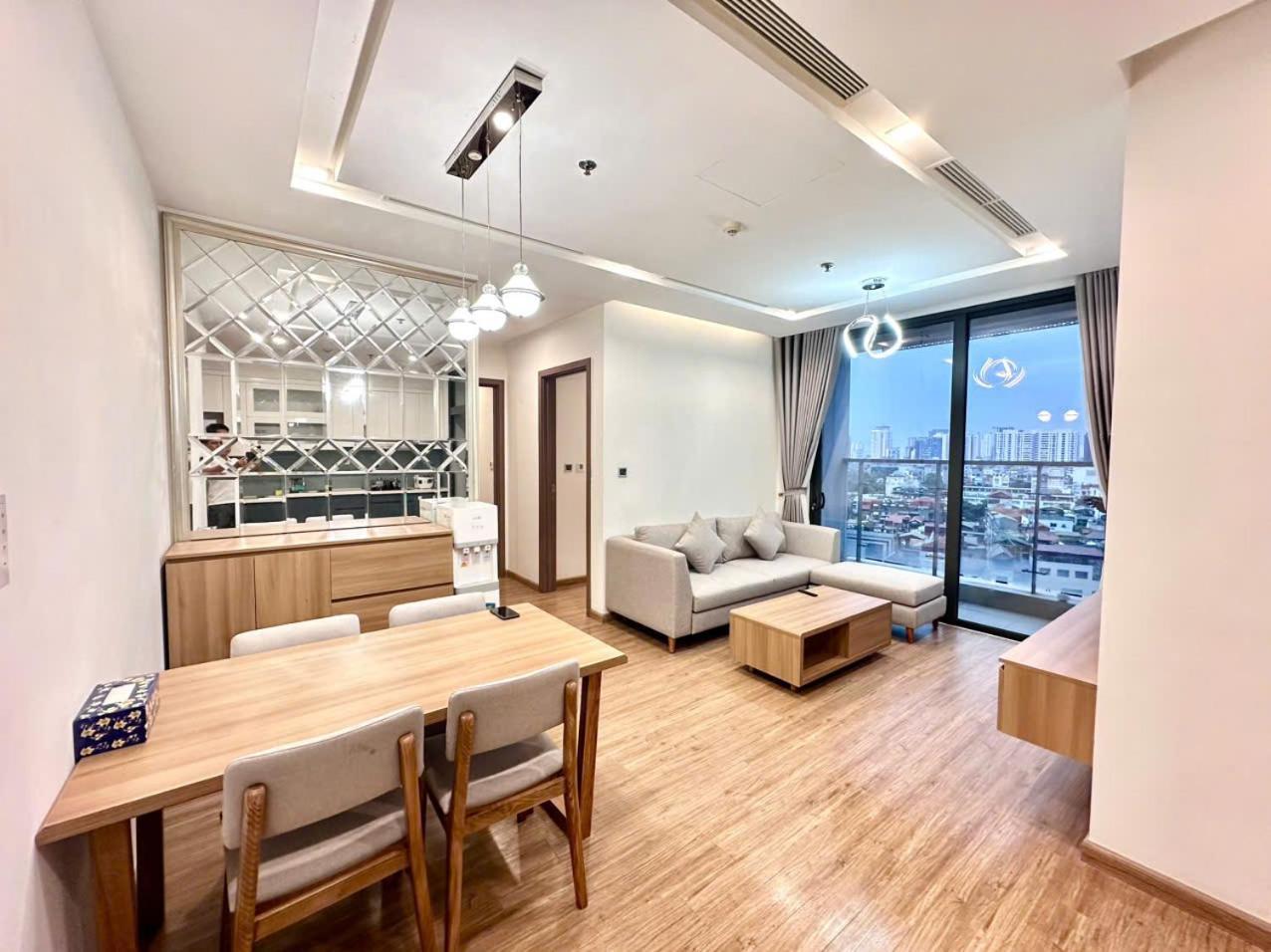 Luxury Apartment In Vinhomes Metropolis Hanoi Exterior photo